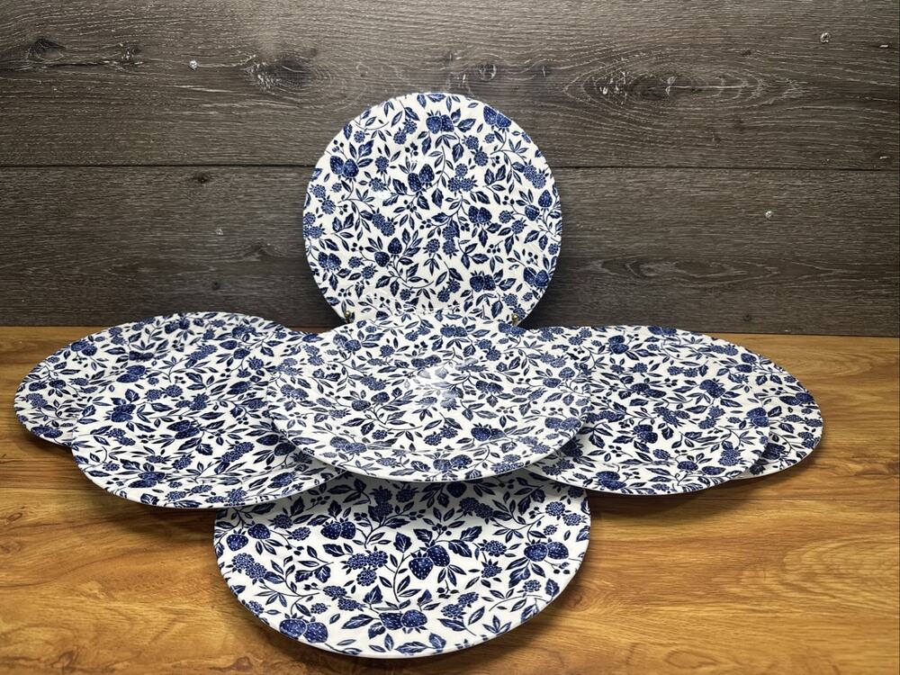 Churchill England Dinner Plates 10-1/8" Blue White Strawberry Berry ~Set Of 7